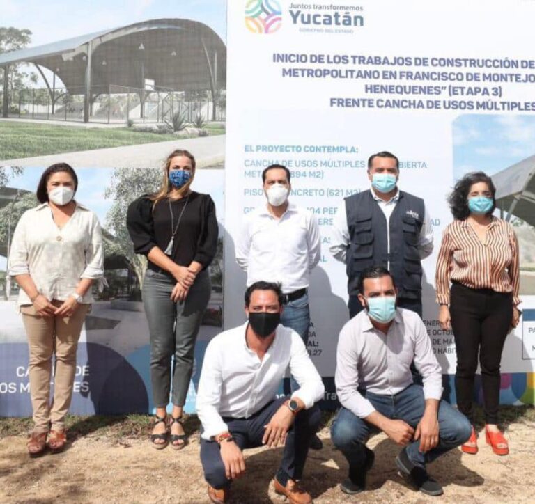 Primera piedra de un parque parecía mitin del PAN