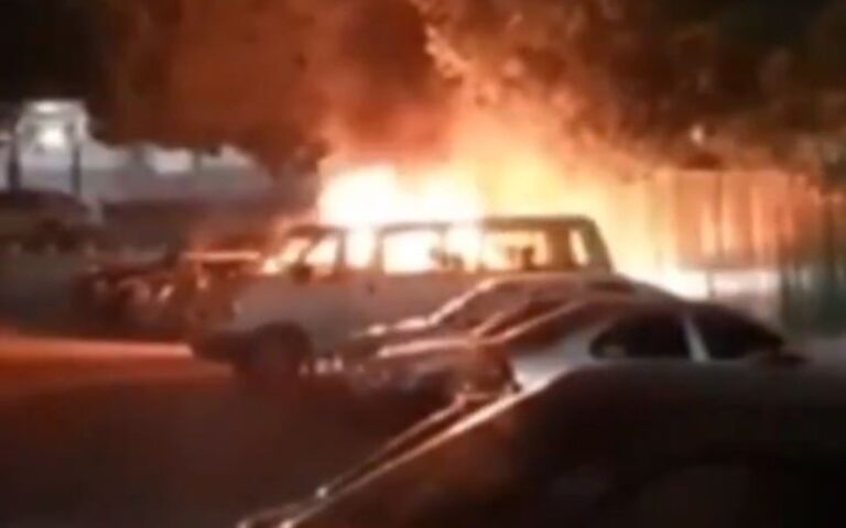 Lanzan explosivos contra médico del IMSS en Morelos; muere calcinado