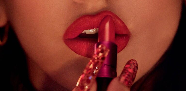 El pintalabios rojo, el símbolo del poder femenino
