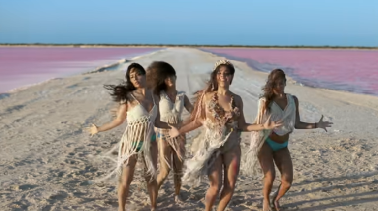 Yucatán es un estado homofóbico: Danna Paola VIDEO