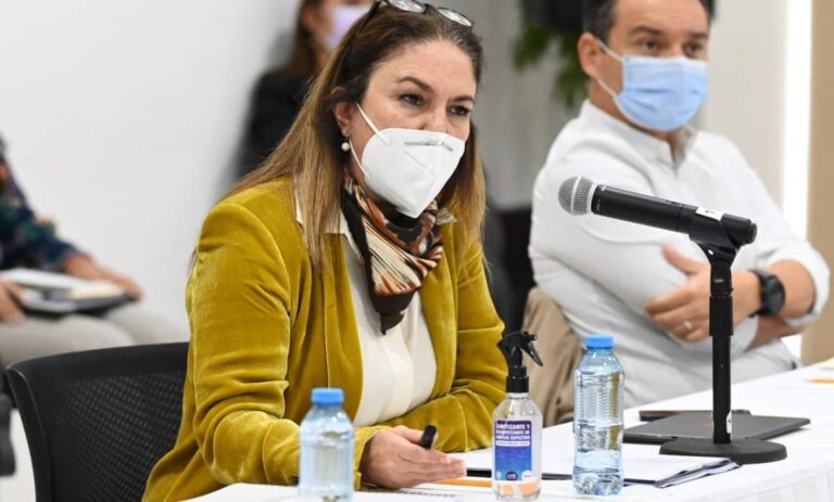 QUE EL GOBIERNO FEDERAL NO LES VA A DAR MÁS DINERO. SAF