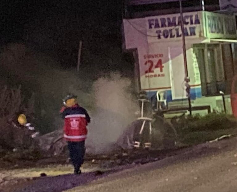 Detonan autos en el Cereso de Tula, hidalgo para liberar a nueve reos