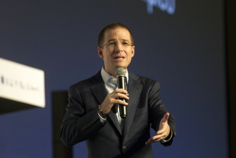 Acusación de Emilio Lozoya no tiene ni pies ni cabeza: abogado de Ricardo Anaya