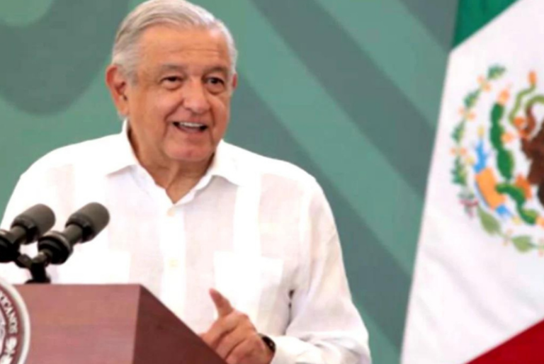 Llamar «borregos» a parlamentarios europeos no es un insulto: AMLO