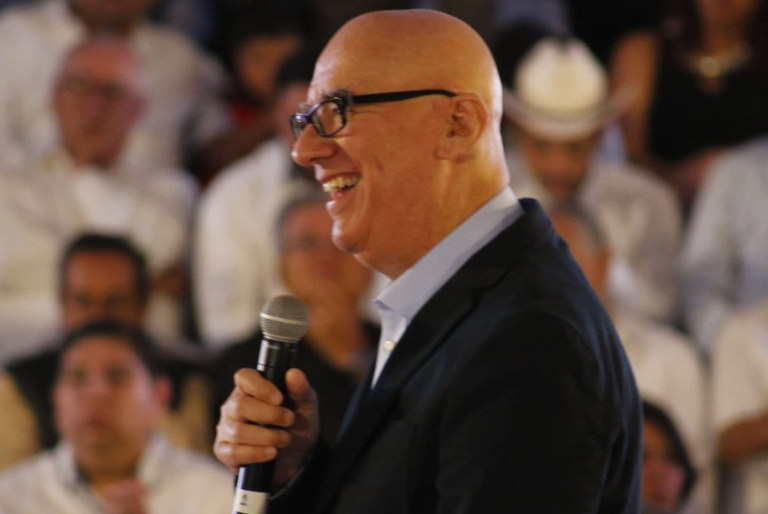 Juzgue usted mismo las mentiras de Dante Delgado