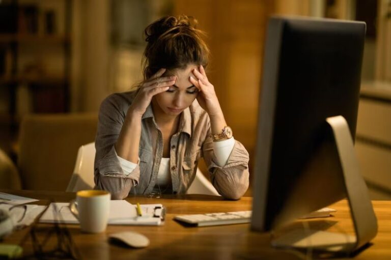 Manejo del Estrés y la Ansiedad en la Vida Moderna: Estrategias Psicológicas para Enfrentar los Desafíos