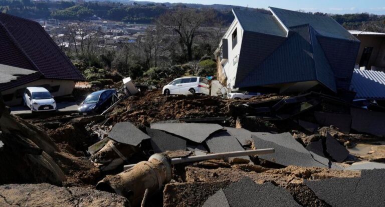 «Japón en Emergencia: Impactante Terremoto de 7.6 Desata Desafíos en las Labores de Rescate»